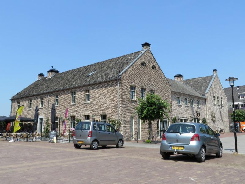 Foto: Parkeerplaats Markt Beesel