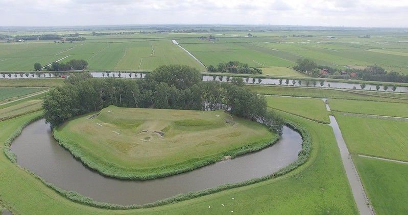 Foto: Fort aan de Middenweg
