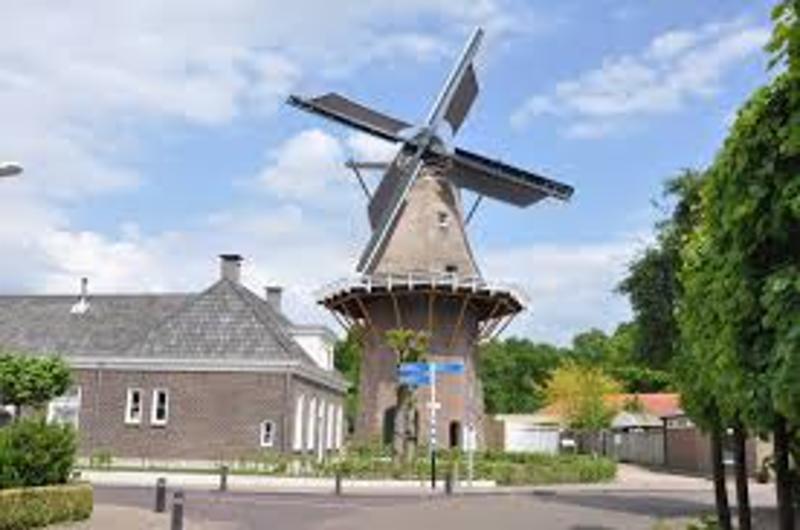 Foto: De Molen van Fakkert (romp/restant)