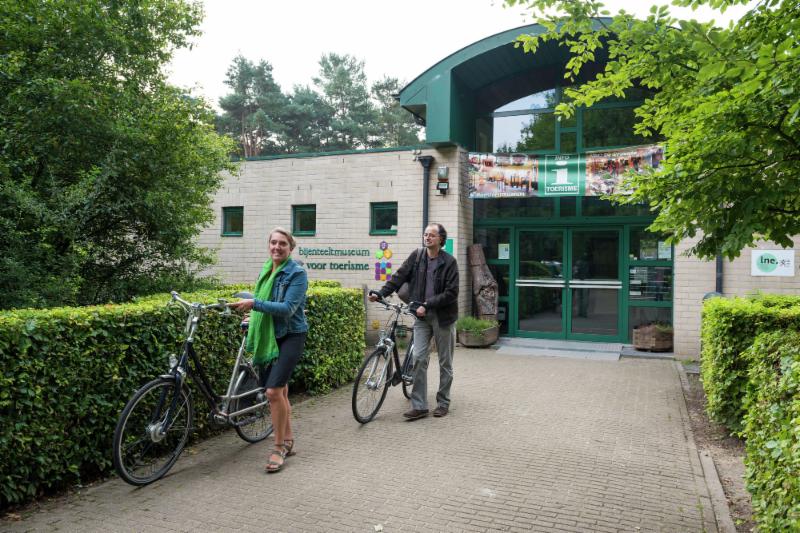 Foto: Kalmthoutse Heide - Natuureducatief Centrum De Vroente - Bijenteeltmuseum