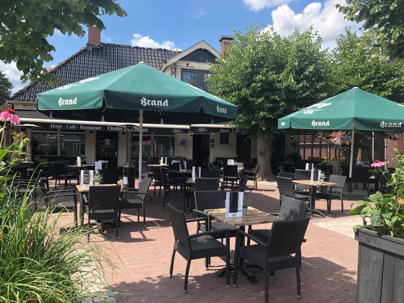 Foto: Hotel Eetcafé Zalencentrum Onder de Linden