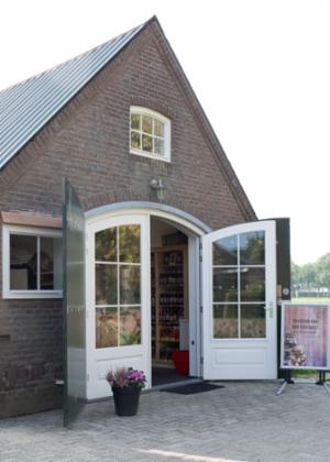 Landwinkel de vrolijke geit