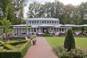 Hunting Lodge