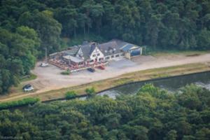 Cafe brasserie de Lossing